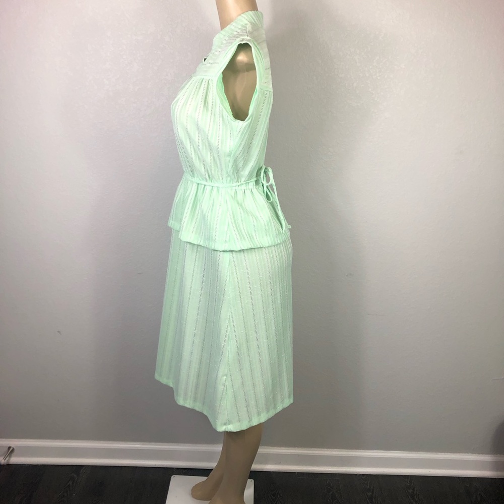Vintage 1970’s Peplum Dress - Picture 3 of 9